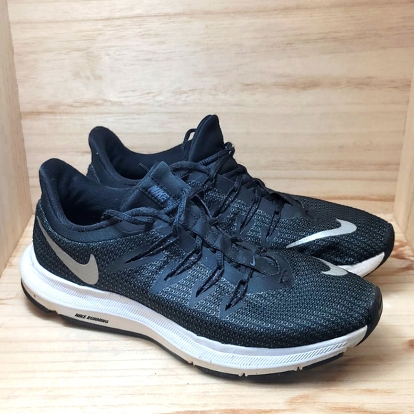 Nike Womens Quest Lifestyle Running Shoes - Picture 3 of 10